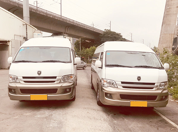 6-14座大海獅商務(wù)車(chē)