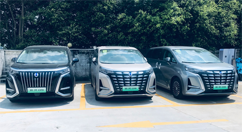 騰勢(shì)D9商務(wù)車